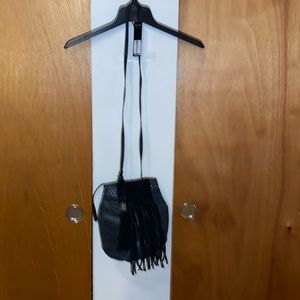 ♣️🩶♣️NWT Dolce Vita Vegan & Genuine Suede Fringe Boho Shoulder/Crossbody